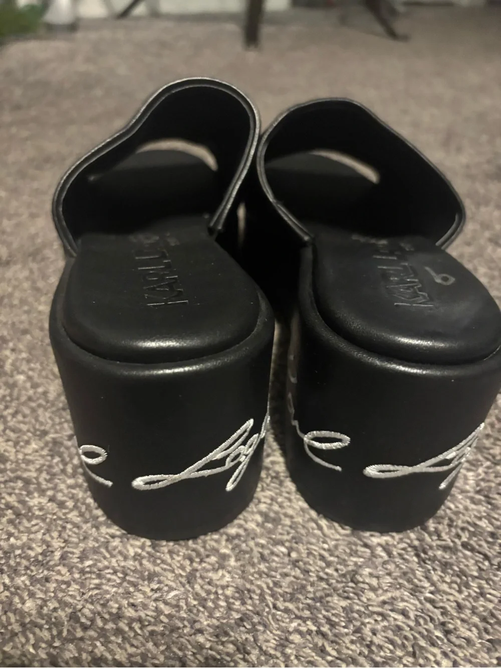 Karl Lagerfeld Paris Calvina Slide Mule Wedge Espadrille Sandal Black Size 9